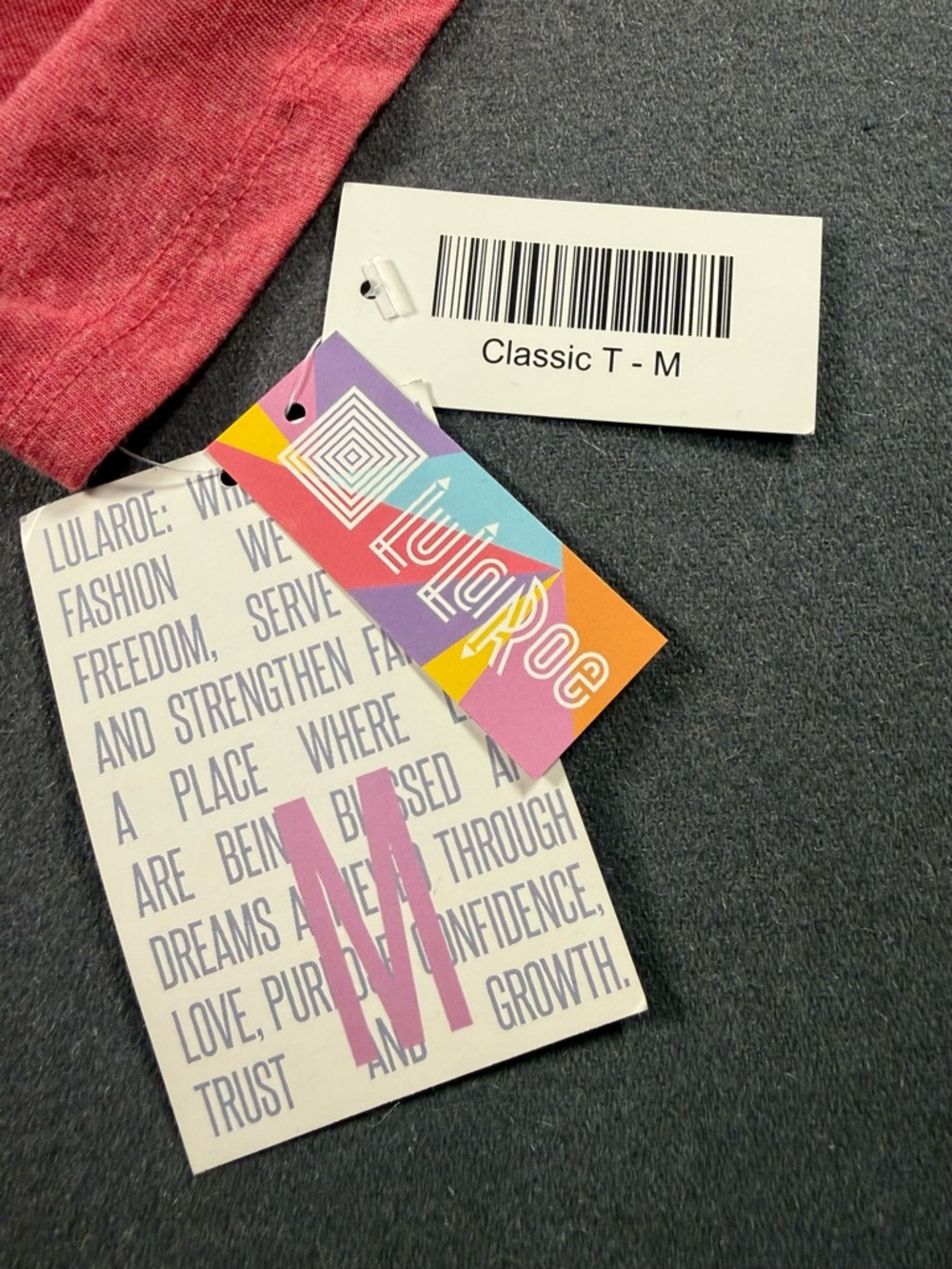 LuLaRoe Classic T Medium NWT Solid Color Short Sleeve Tee Basic - Picture 8 of 11